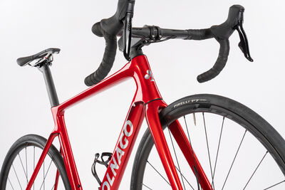 Colnago V4 Disc 2025 Complete Road Bike Ultegra Di2 12 Speed Red Silver, VDRD click to zoom image