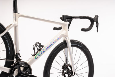 Colnago V4RS Disc 2024 Carbon Road Frameset White Pearl, Code: Rvwo click to zoom image