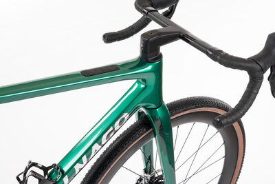 Colnago G4X 1x Carbon Gravel Complete Bike Shimano 822 1x12 Green, Code: Pigr click to zoom image