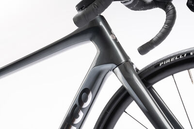 Colnago V4 Disc 2025 Complete Road Bike Ultegra Di2 12 Speed Black Grey, VDDK click to zoom image