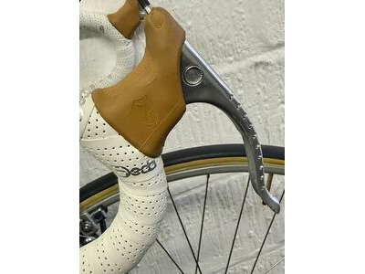 Colnago Super - Early 80s click to zoom image