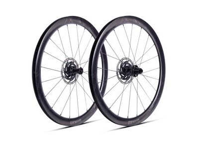 ERE Research Genus II CL45 Carbon wheels