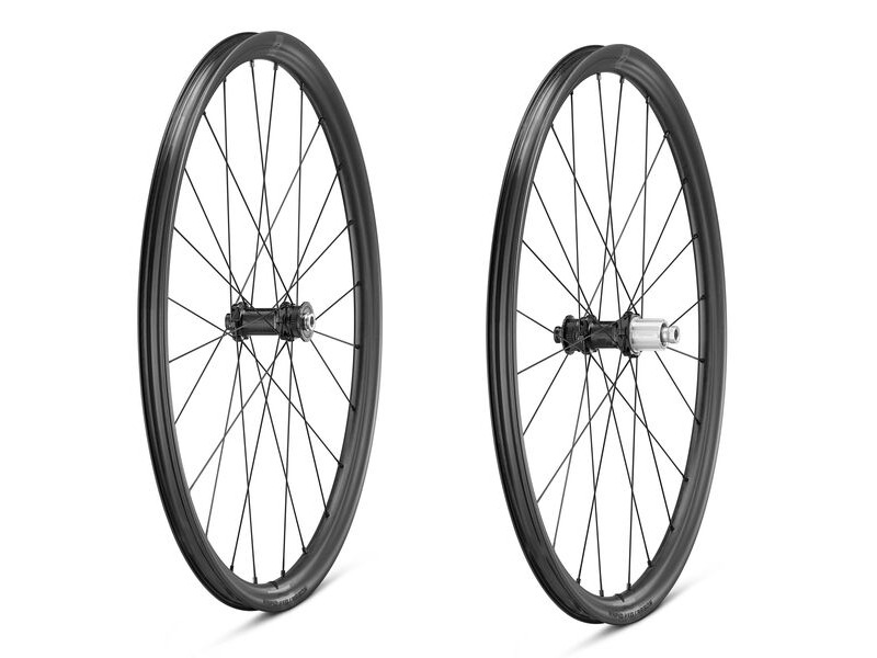 Fulcrum Rapid Red Carbon XDR T/L Disc Brake Gravel Wheelset click to zoom image