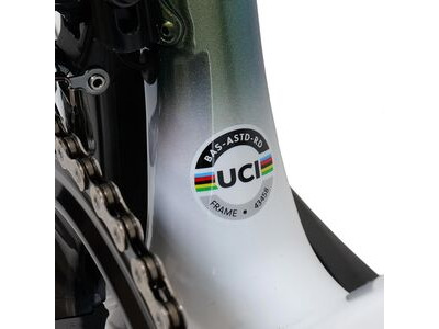 Basso Astra 105 7150 DI2/Aksium Pop Green click to zoom image