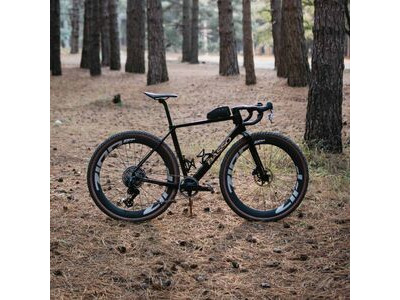 Basso Palta III GRX DI2 With Fuga Carbon Integrated Bar click to zoom image