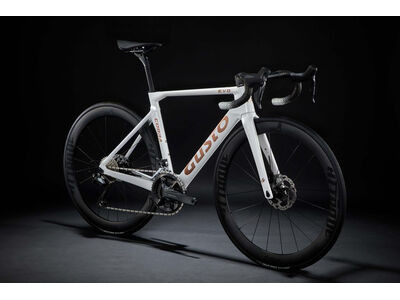 Gusto Cobra EVO Elite Ultra - Shimano 105 12 Speed click to zoom image