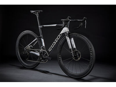 Gusto GTR Max -  Shimano Dura Ace Di2 12 Speed  click to zoom image